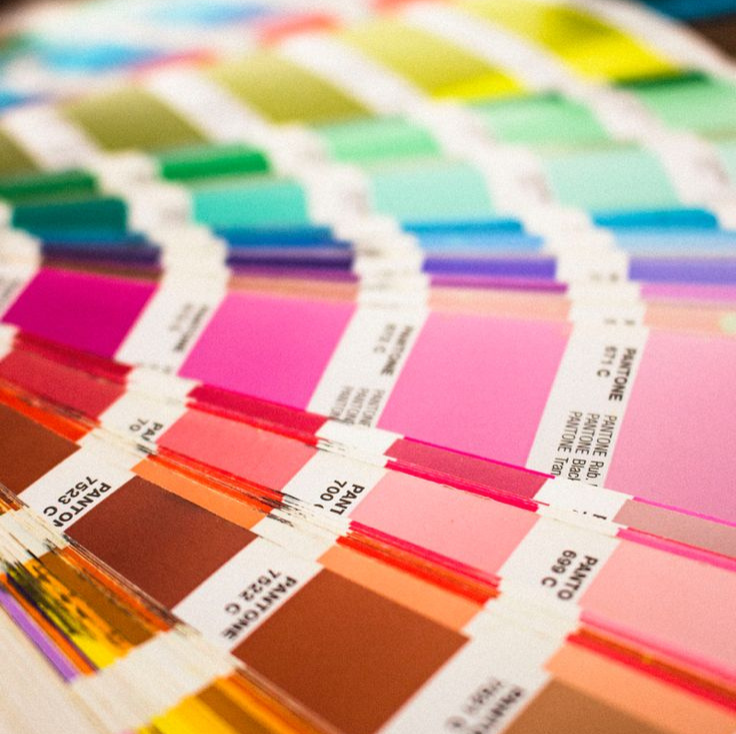 Huvispan – Cartela Pantone para padronização e criação de cores têxteis